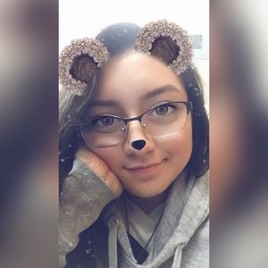 Meet your Posher, Maria